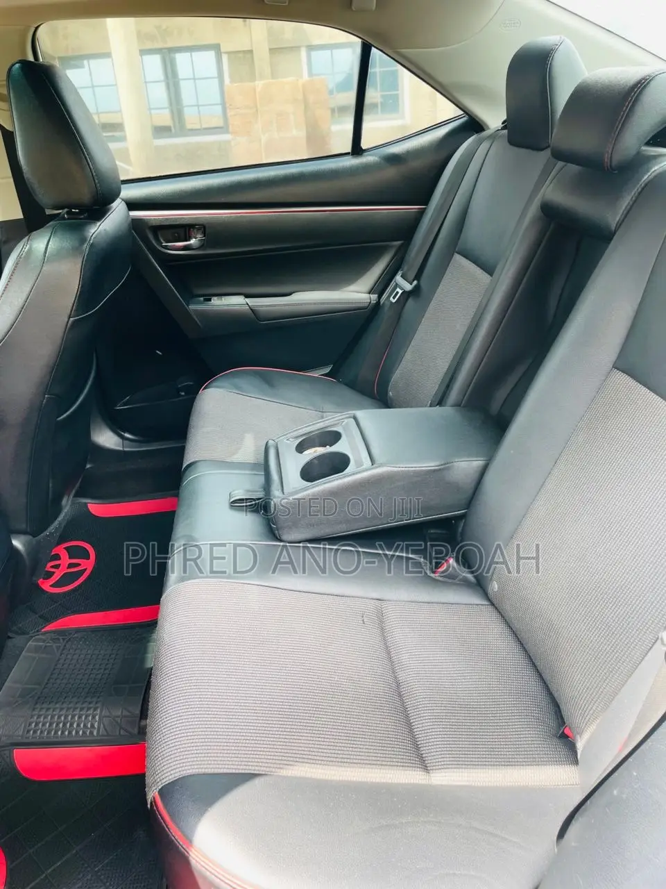 Toyota Corolla S 4dr Sedan (1.8L 4cyl CVT) 2016 White