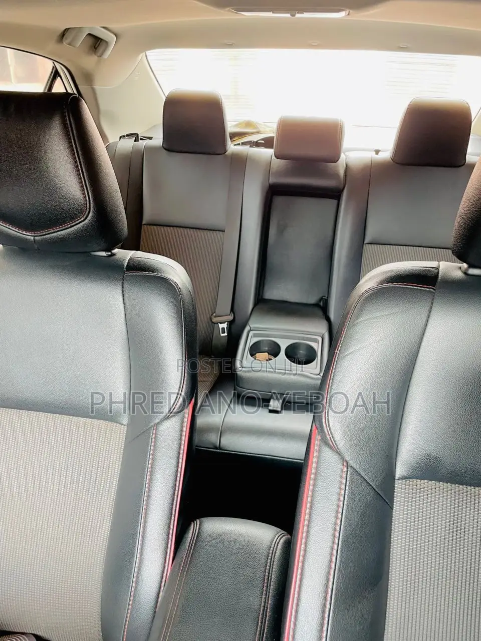 Toyota Corolla S 4dr Sedan (1.8L 4cyl CVT) 2016 White