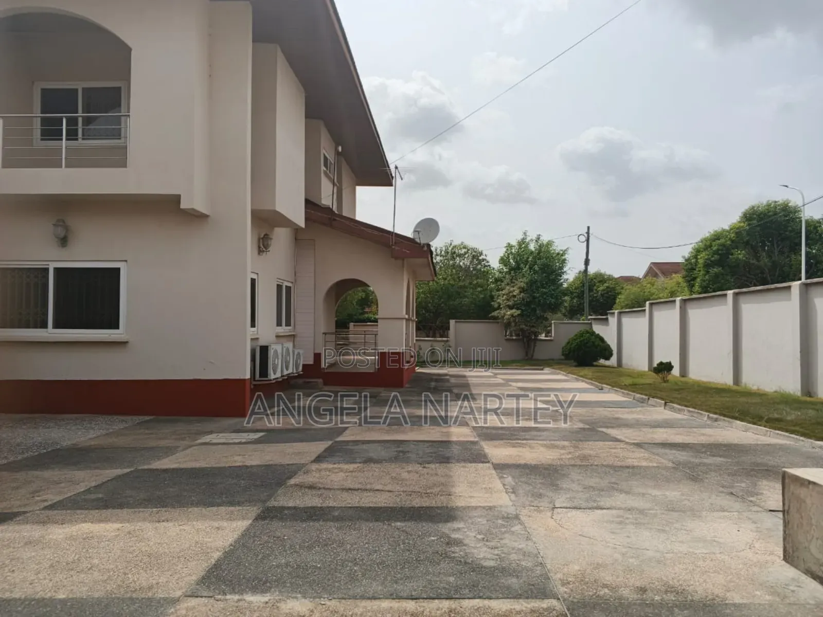 4bdrm House in Regimanuel Estates, Accra Metropolitan for sale