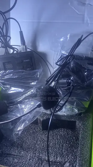 Professional Uhf 2 in 1 Headset Lapel Microphone (Also in Kumasi )