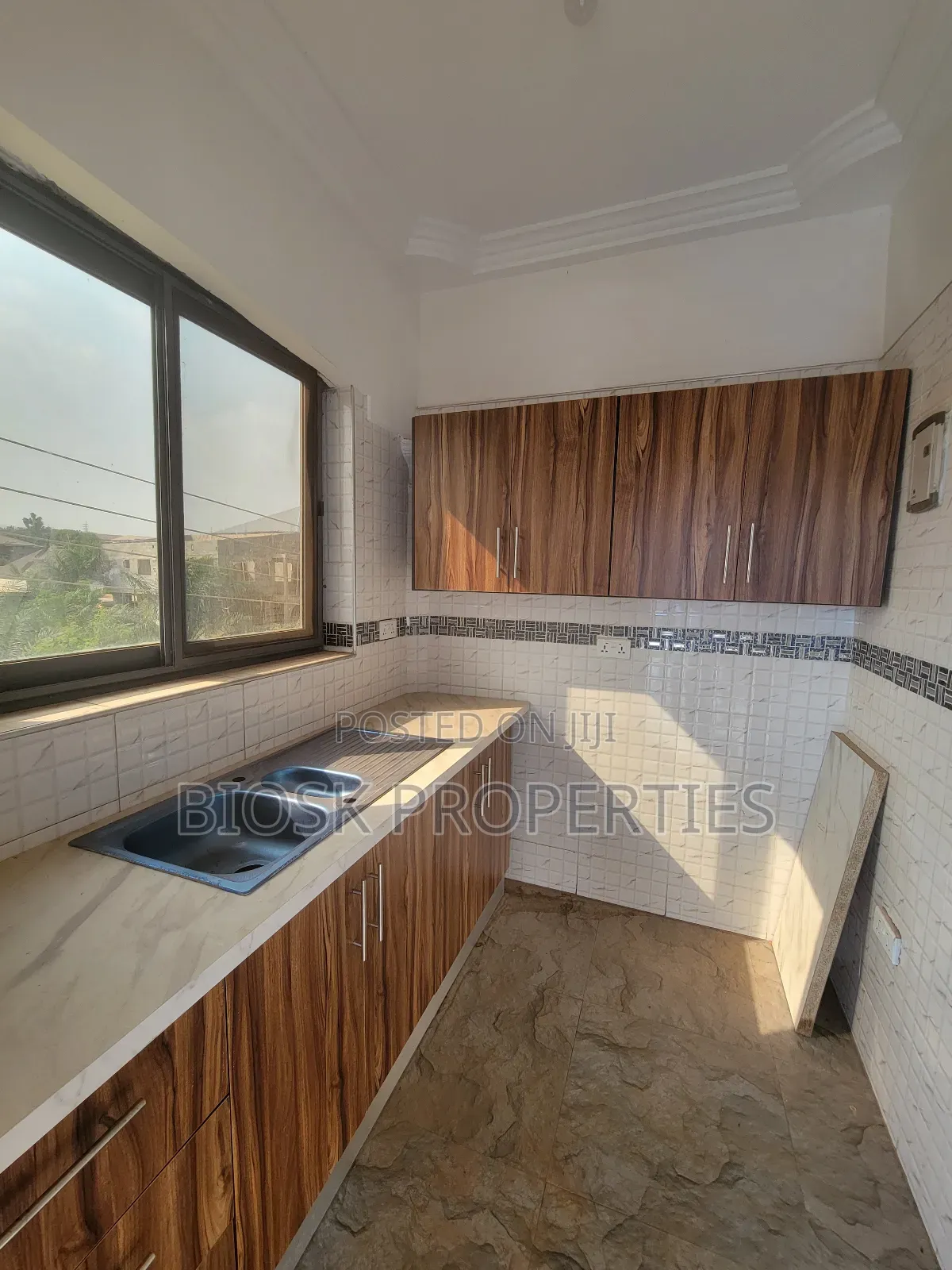 1bdrm Apartment in Biosk Properties, Oyibi for rent