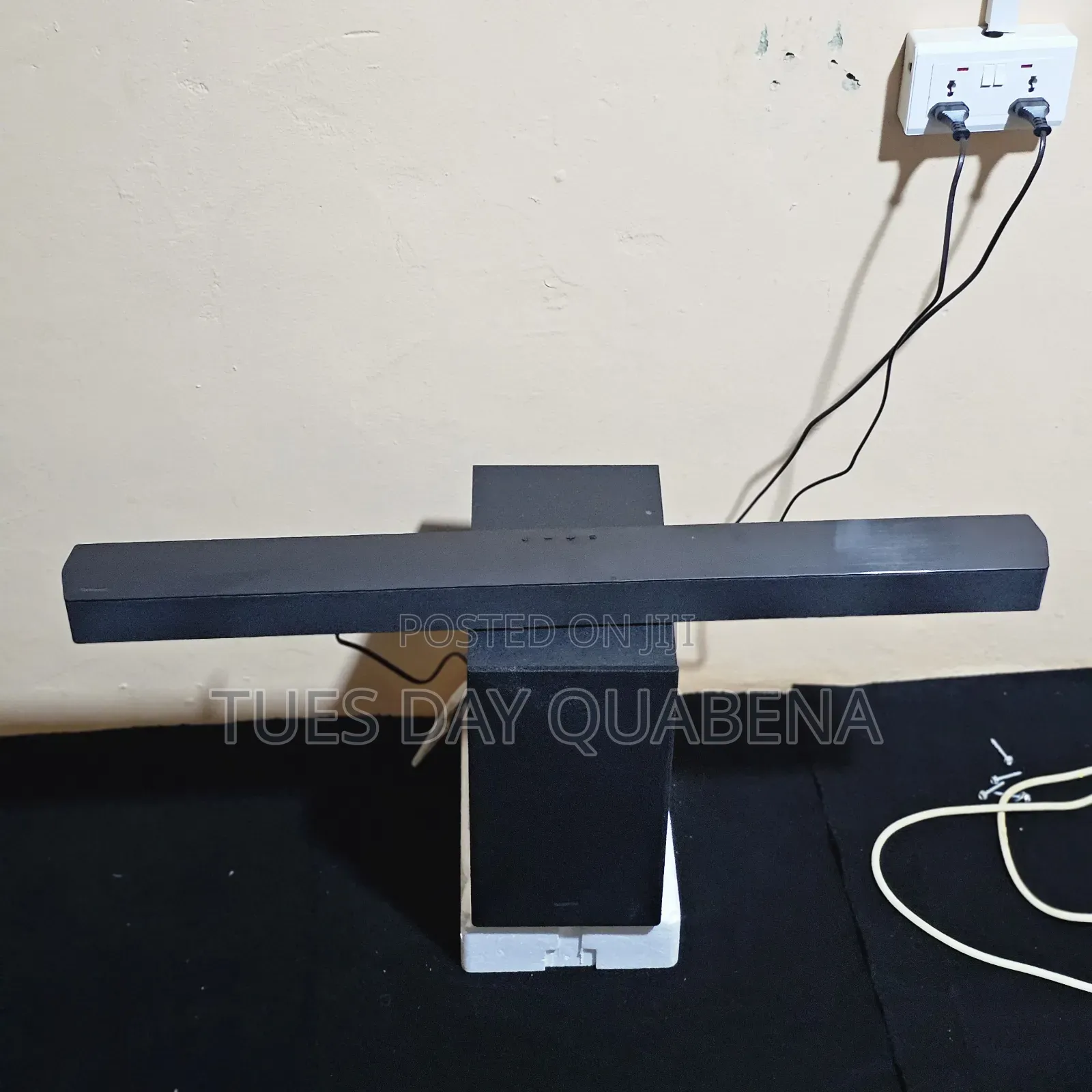 Samsung Soundbar C450. About a Month Used , All Accessories Available