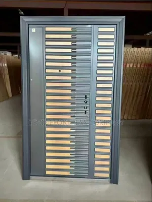 High Quality Anti Rust Paladin Single Gold Door