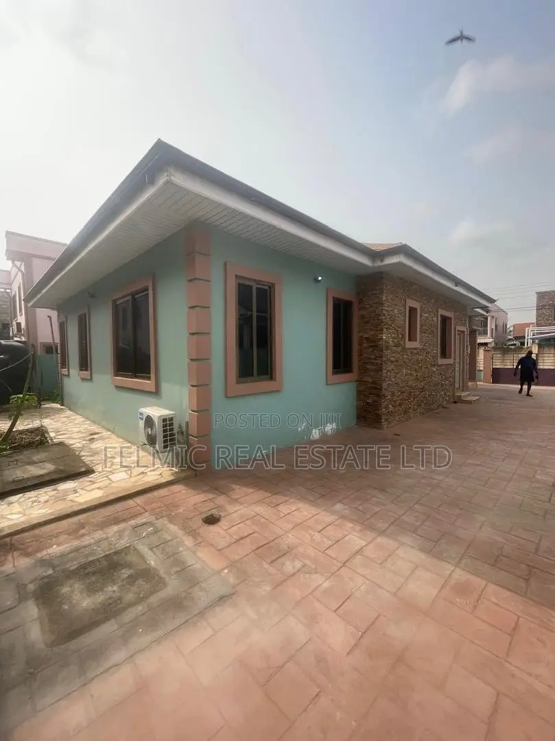 3bdrm House in Felmic Real Estate, Pure Water for sale