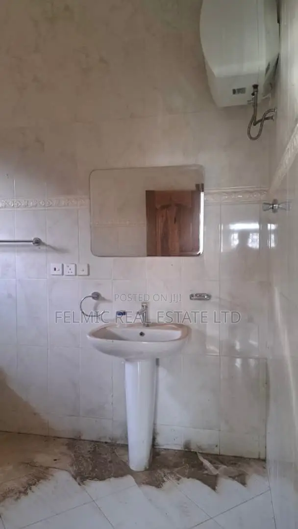 4bdrm House in Felmic Real Estate, Accra Metropolitan for sale