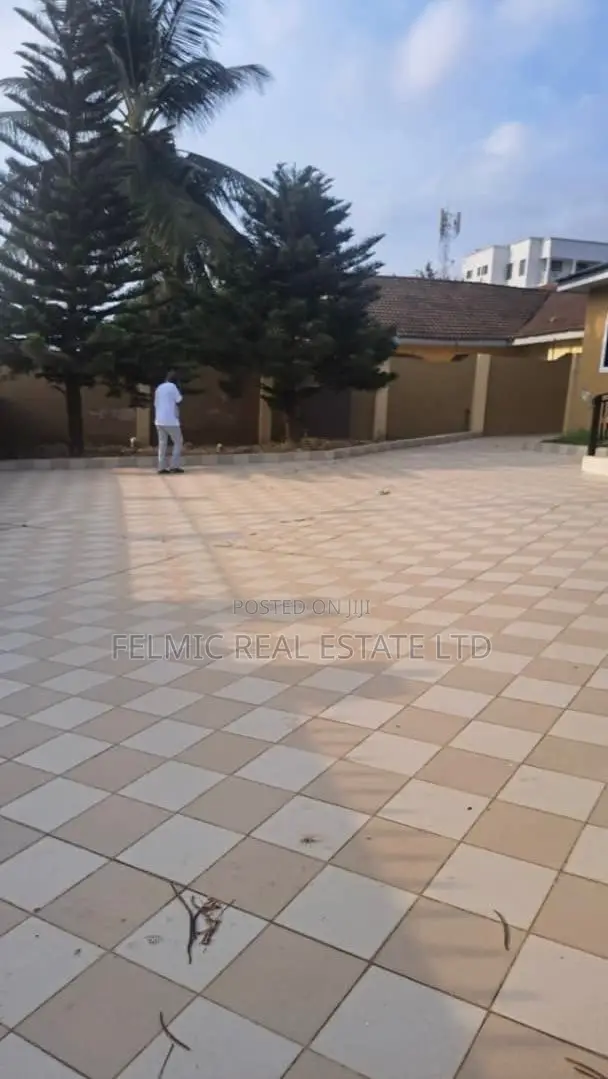 4bdrm House in Felmic Real Estate, Accra Metropolitan for sale