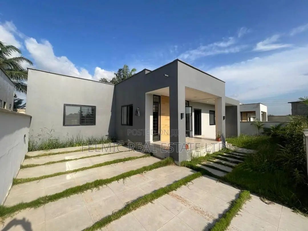 3bdrm House in Felmic Real Estate, Amasaman for sale