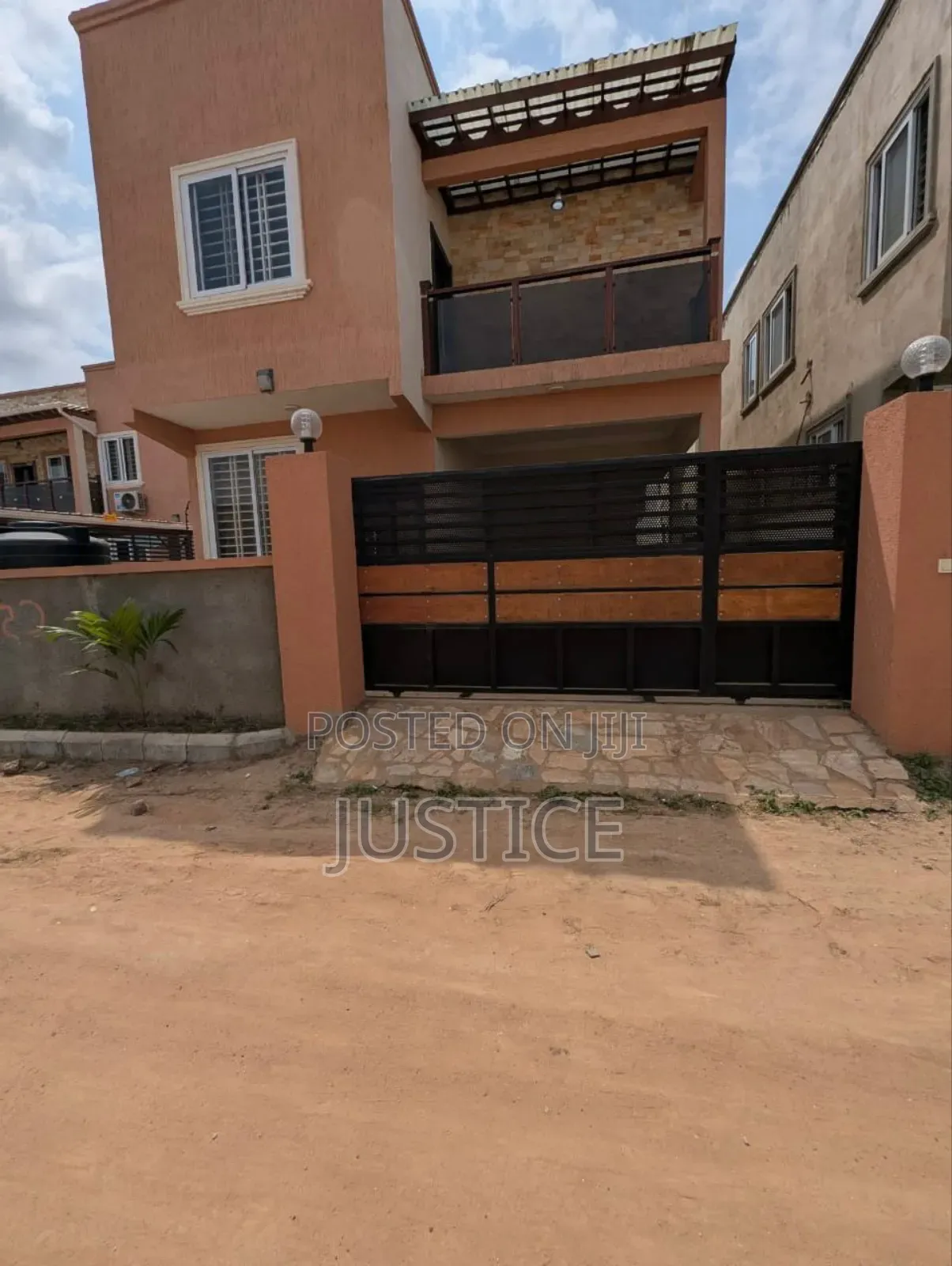 2bdrm House in Mile 7 Achimota for rent