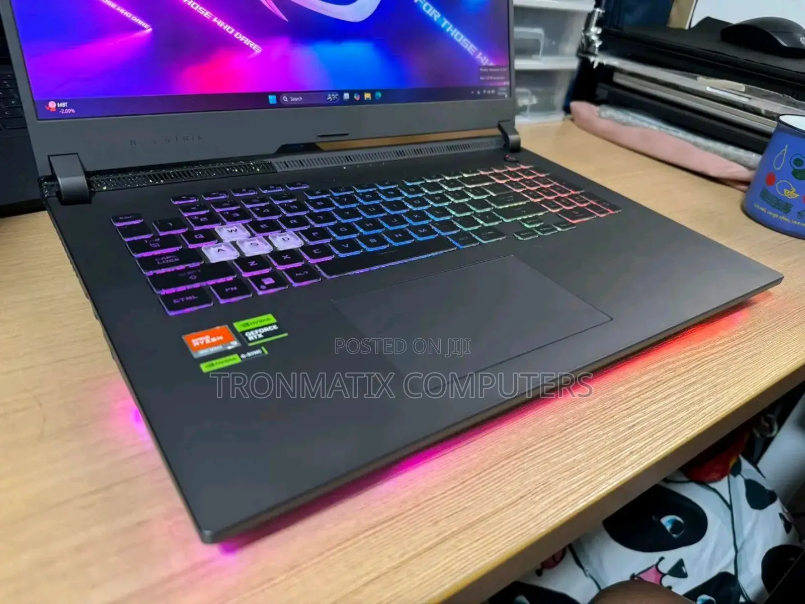 New Laptop Asus ROG Strix G16 G614 16GB AMD Ryzen 9 SSD 1T
