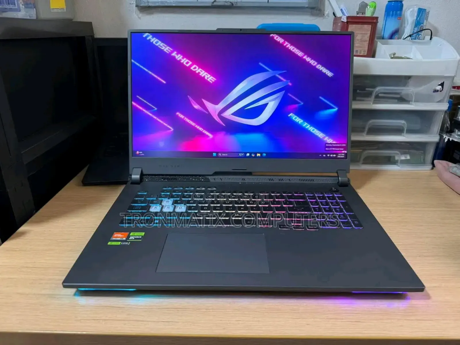 New Laptop Asus ROG Strix G16 G614 16GB AMD Ryzen 9 SSD 1T