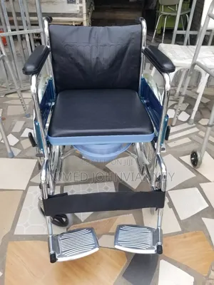 Comodo Wheel Chair