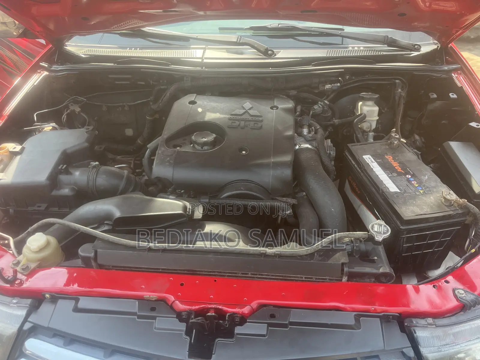 Mitsubishi L200 Double Cab 2.5 136hp 4WD 2013 Red