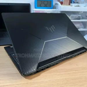New Laptop Asus ROG Strix G17 16GB AMD Ryzen 7 SSD 1T