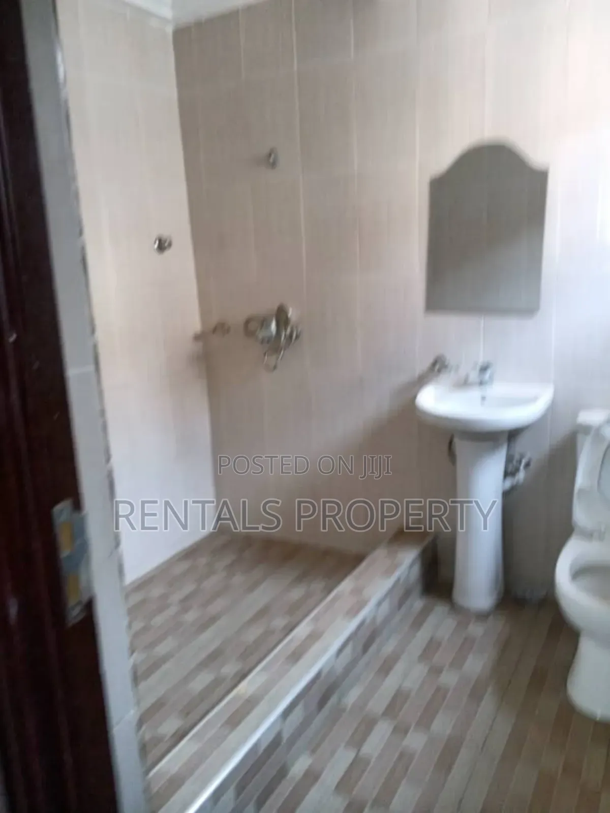 3bdrm Duplex in Abokobi, Pentecost for rent