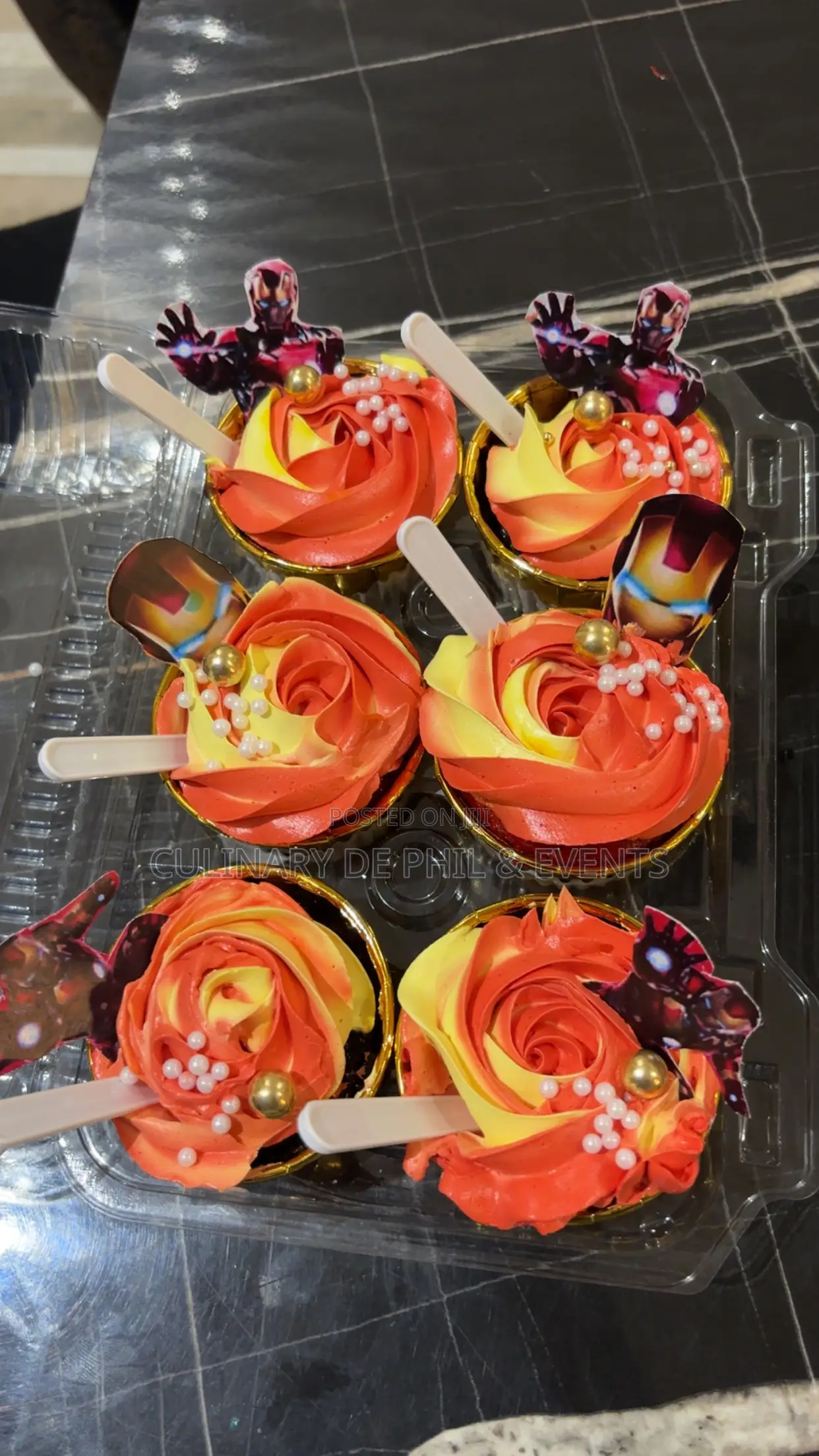 Elsa Cupcakes