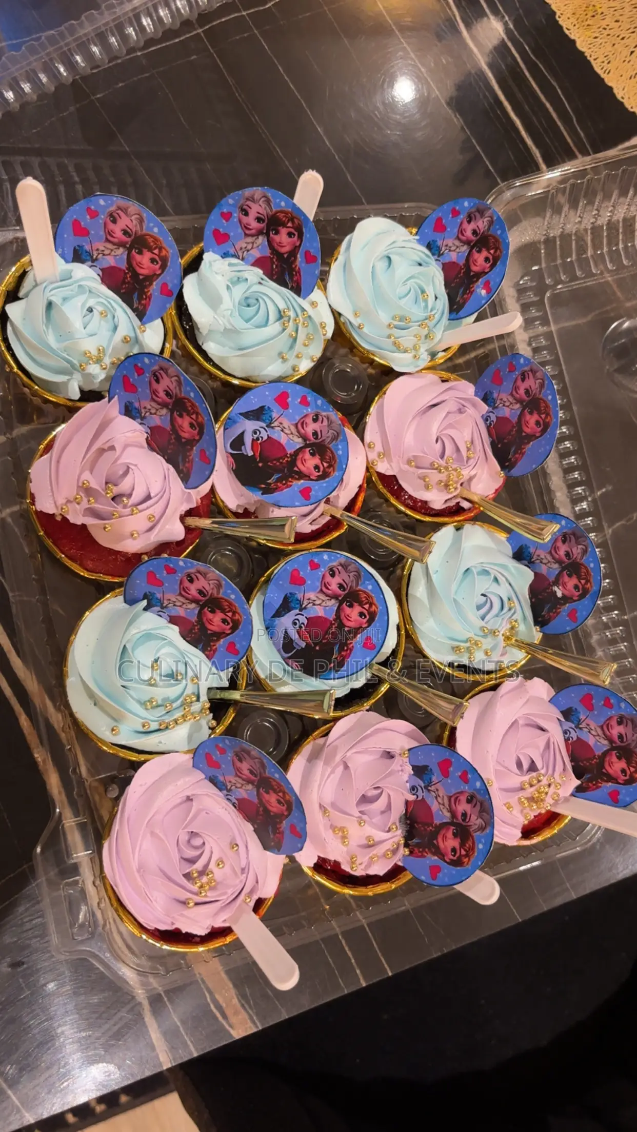 Elsa Cupcakes