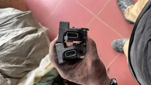 Honda Crv 2017 -2022 Shutter Grill Motor