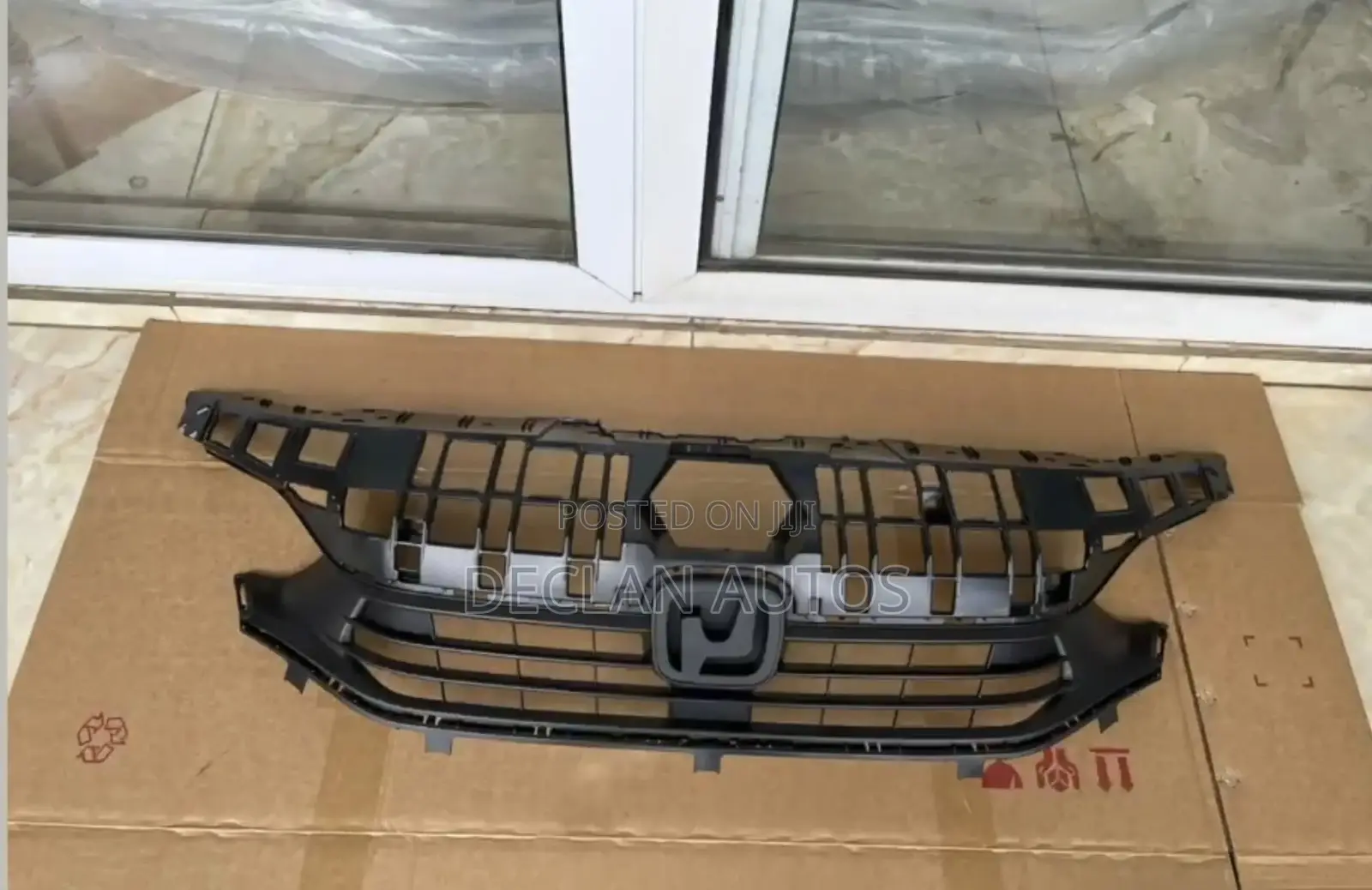 2022-23 Honda Civic Front Grille Oem