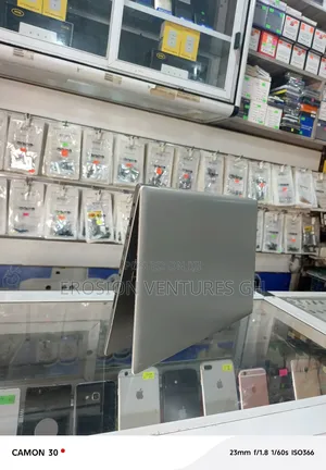 Laptop Lenovo IdeaPad 320 12GB Intel Core i5 SSD 256GB