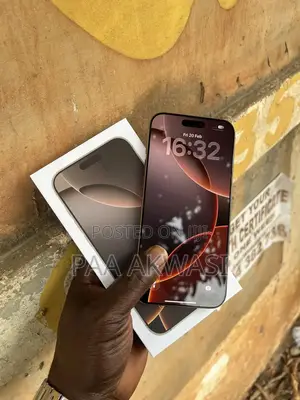 Apple iPhone 16 Pro Max 256 GB Gold