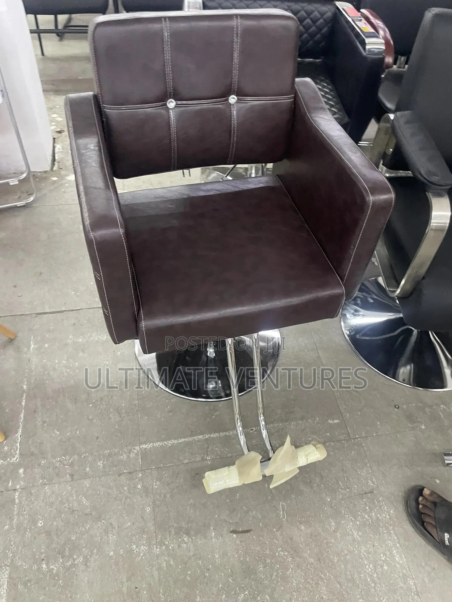 Salon/Barber
