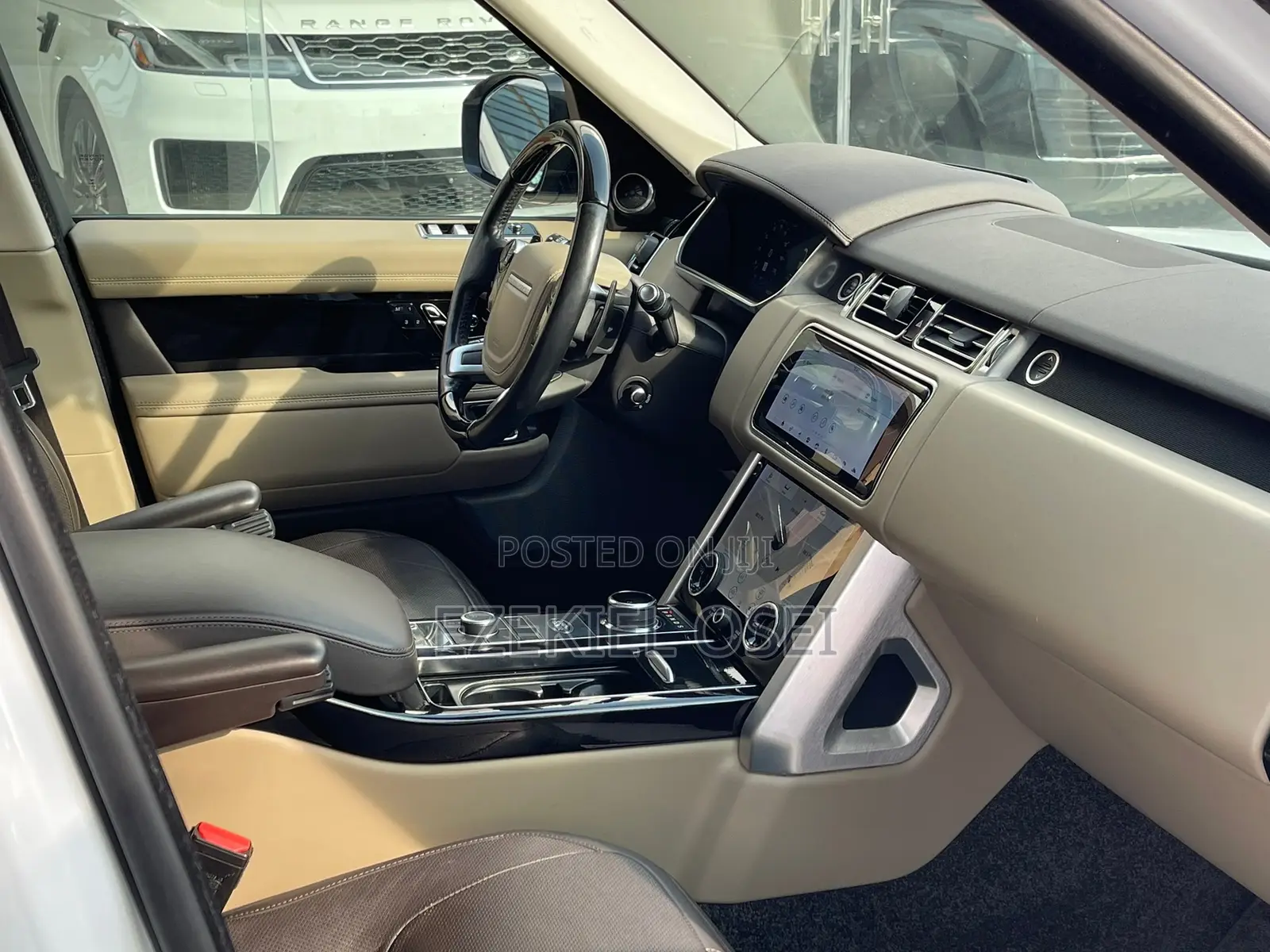 Land Rover Range Rover Vogue 2019 White