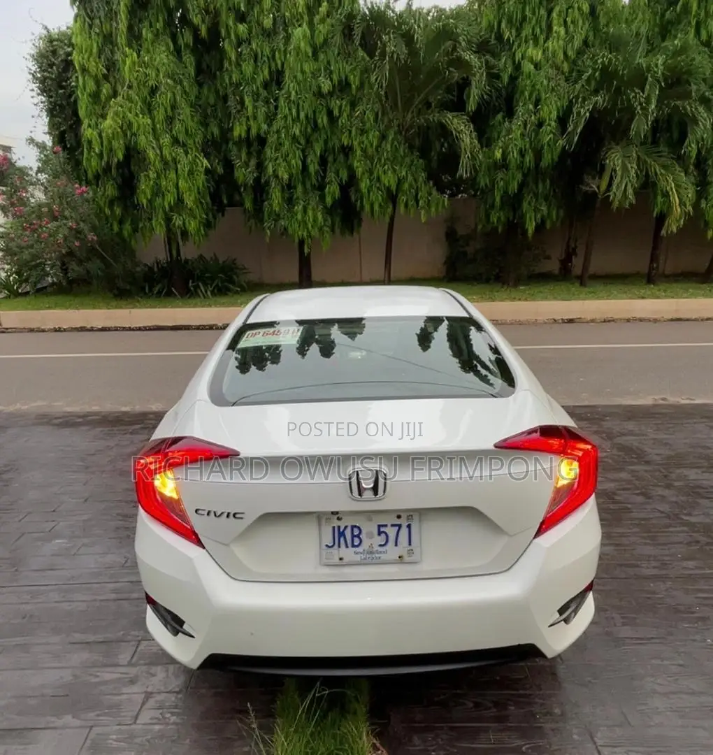 Honda Civic EX 4dr Sedan (2.0L 4cyl) 2017 White