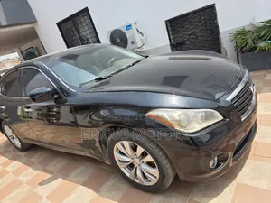 Infiniti M 37x 2011 Black