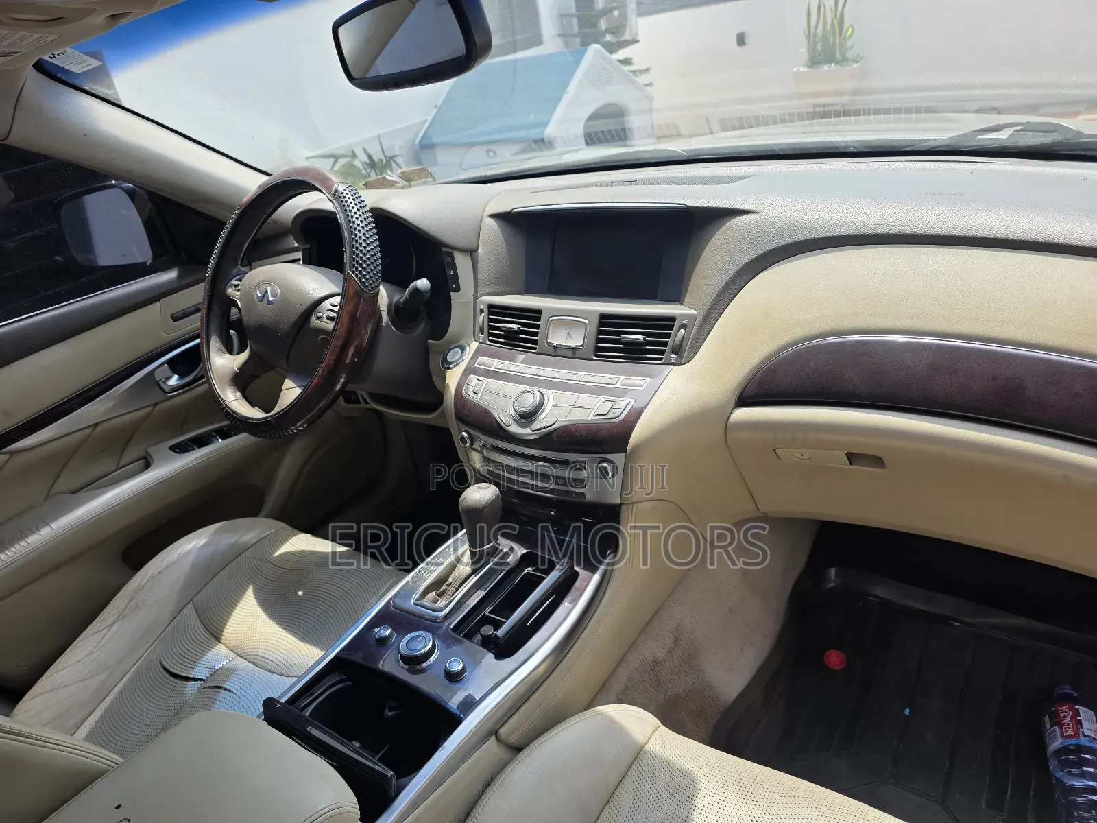 Infiniti M 37x 2011 Black