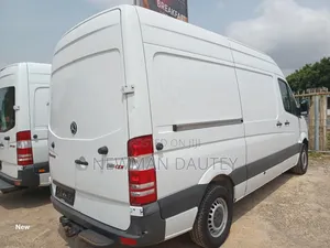 Mercedes-Benz Sprinter 2013 White