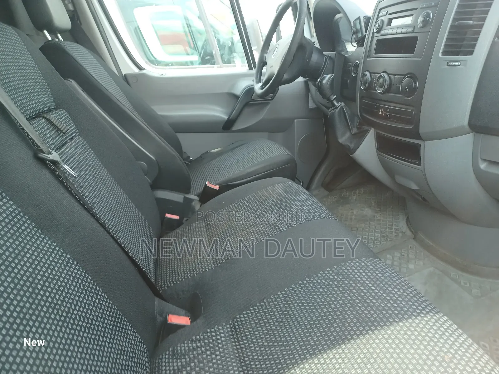Mercedes-Benz Sprinter 2013 White