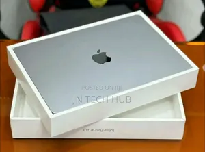 New Laptop Apple MacBook Air 16GB Intel Core M2 SSD 1T