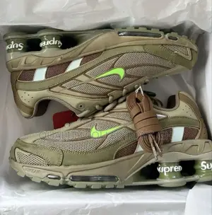 Camo Nike Shox Supreme