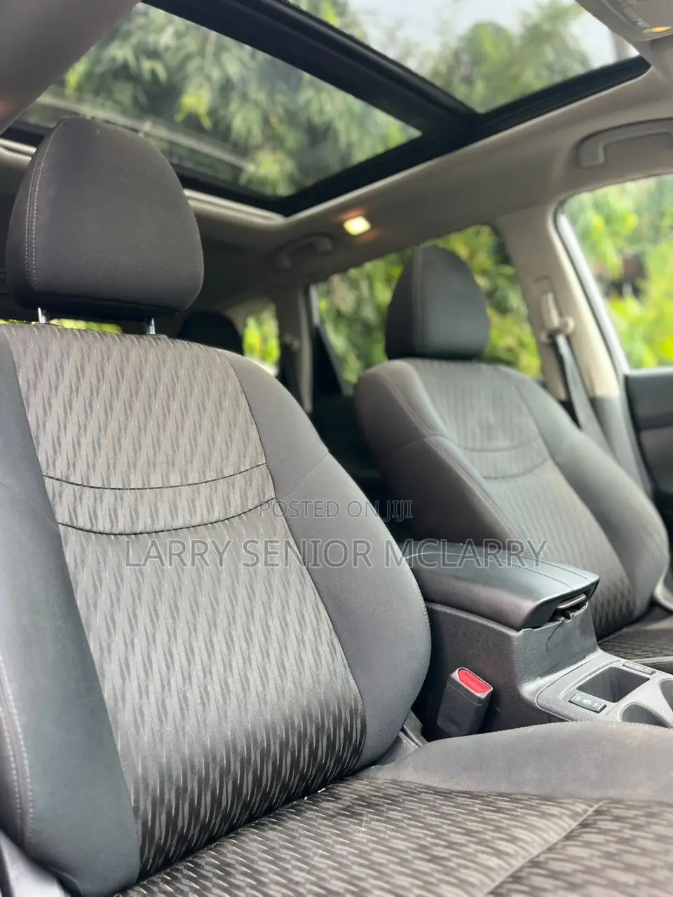 Nissan Rogue SV AWD 2017 Silver