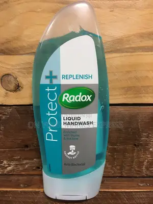 Radox Protect Replenish Anti-Bacterial Hand Wash