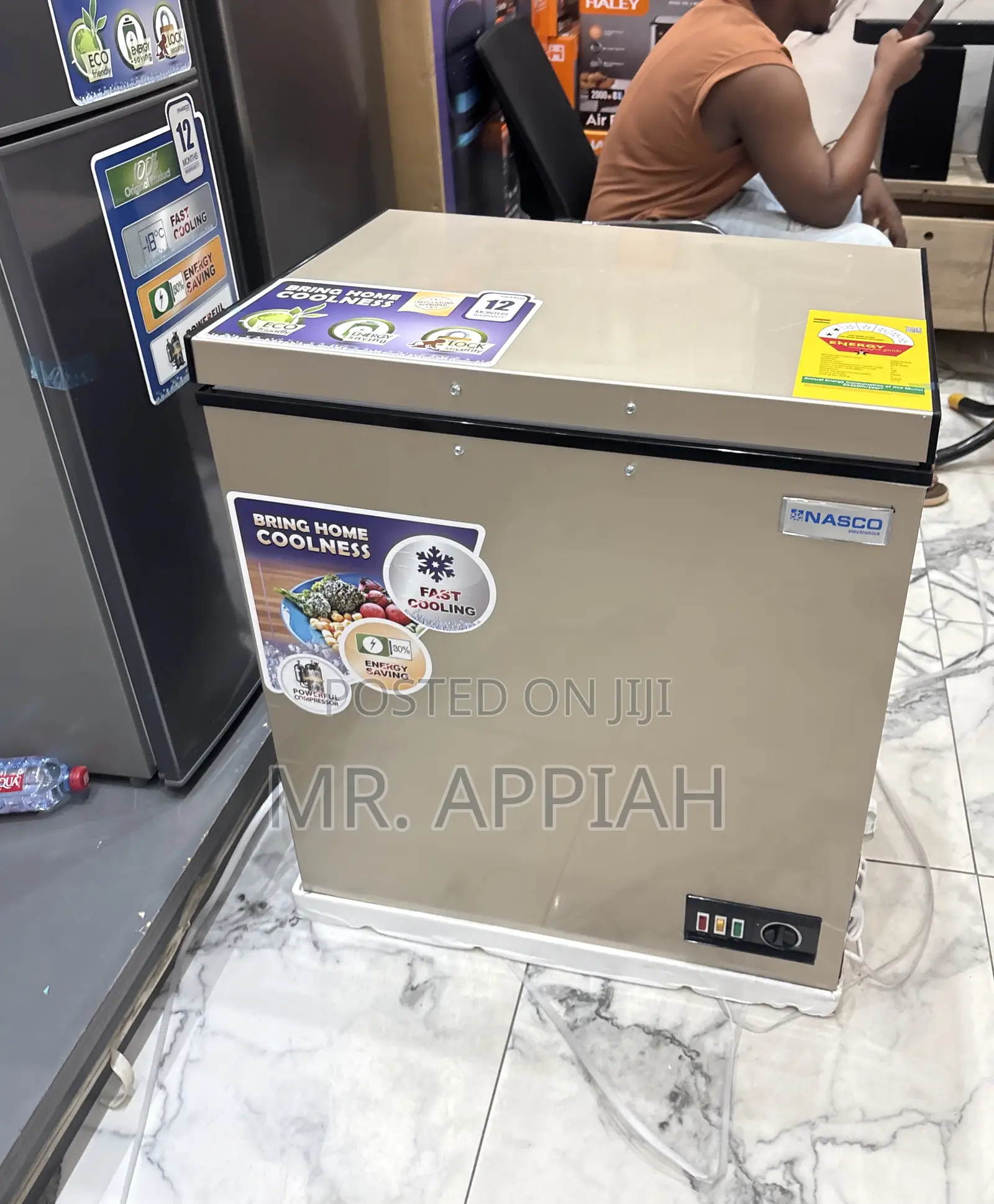 Extremely Durable Nasco Nas175fl 138l Chest Freezer(Gold) 