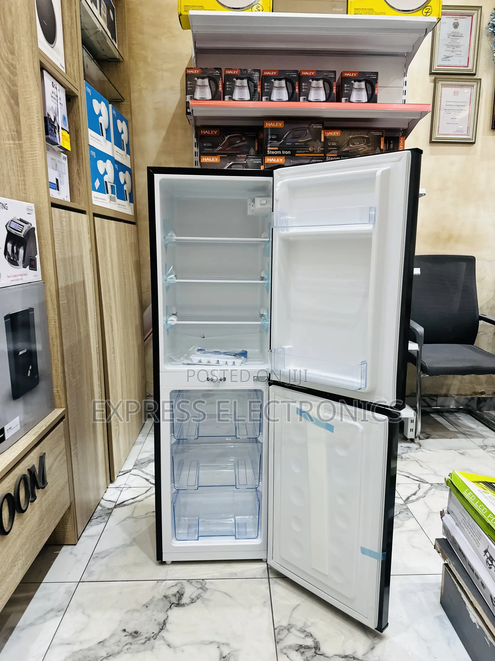 Ultra Modern Double Door Fridge 136l Pf-216b Pearl