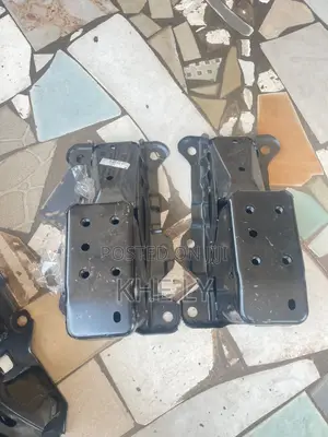CRV 2017 Reinforcement Bar Seat