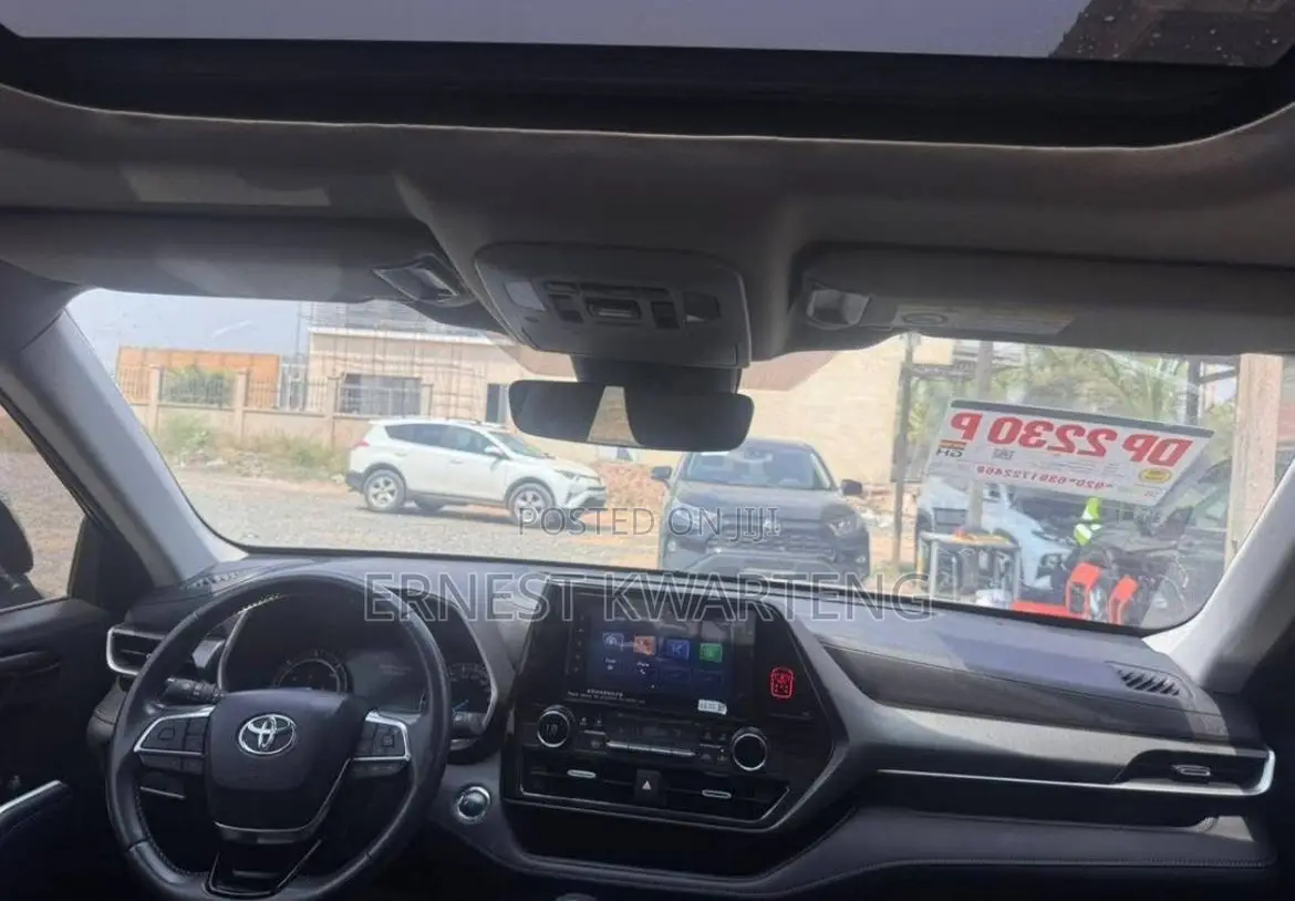 Toyota Highlander 2024 Black