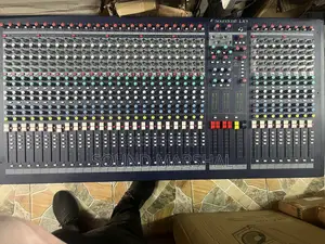Soundcraft Lx9 32 Channel Professional Mixer