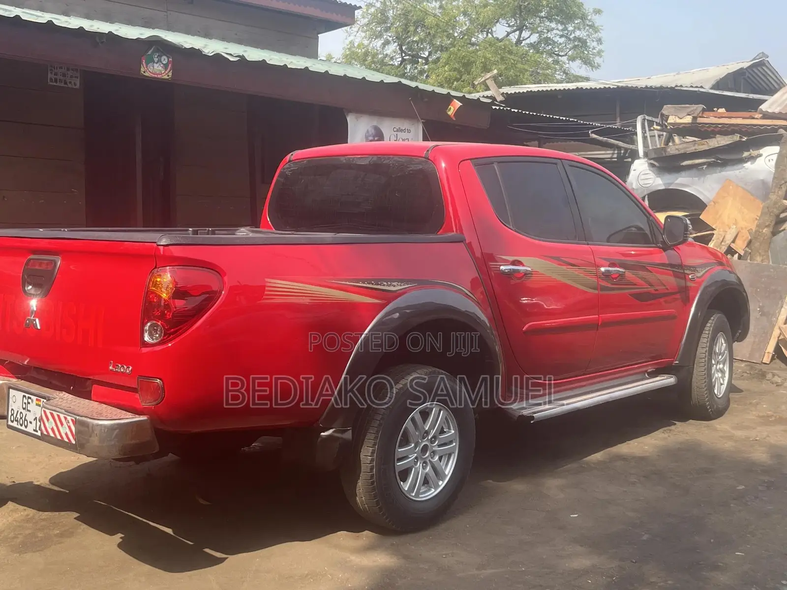 Mitsubishi L200 Double Cab 2.5 136hp 4WD 2013 Red