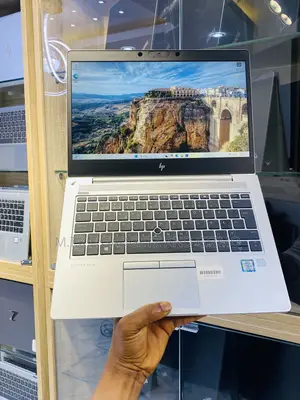 Laptop HP EliteBook 830 G5 8GB Intel Core i5 SSD 256GB