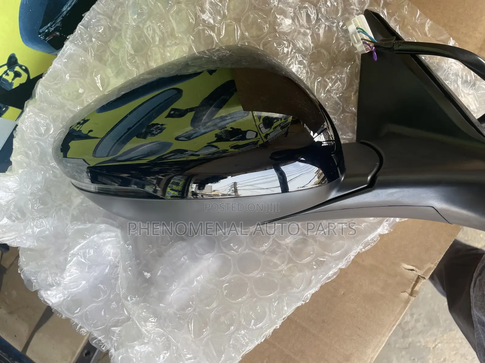 Honda Accord 2018-2024 Side Mirror With Light and Sensor One Side