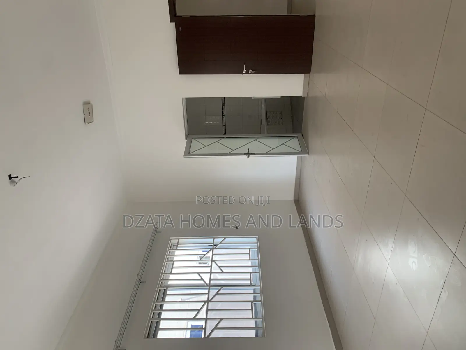 3bdrm House in Coastal Estates, Spintex for rent
