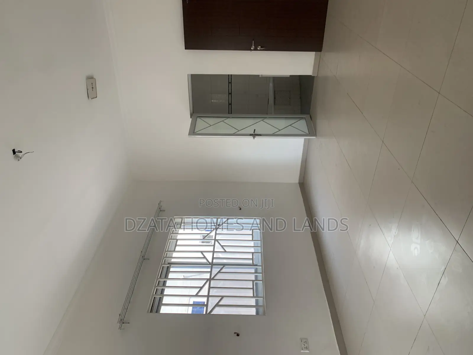 3bdrm House in Coastal Estates, Spintex for rent