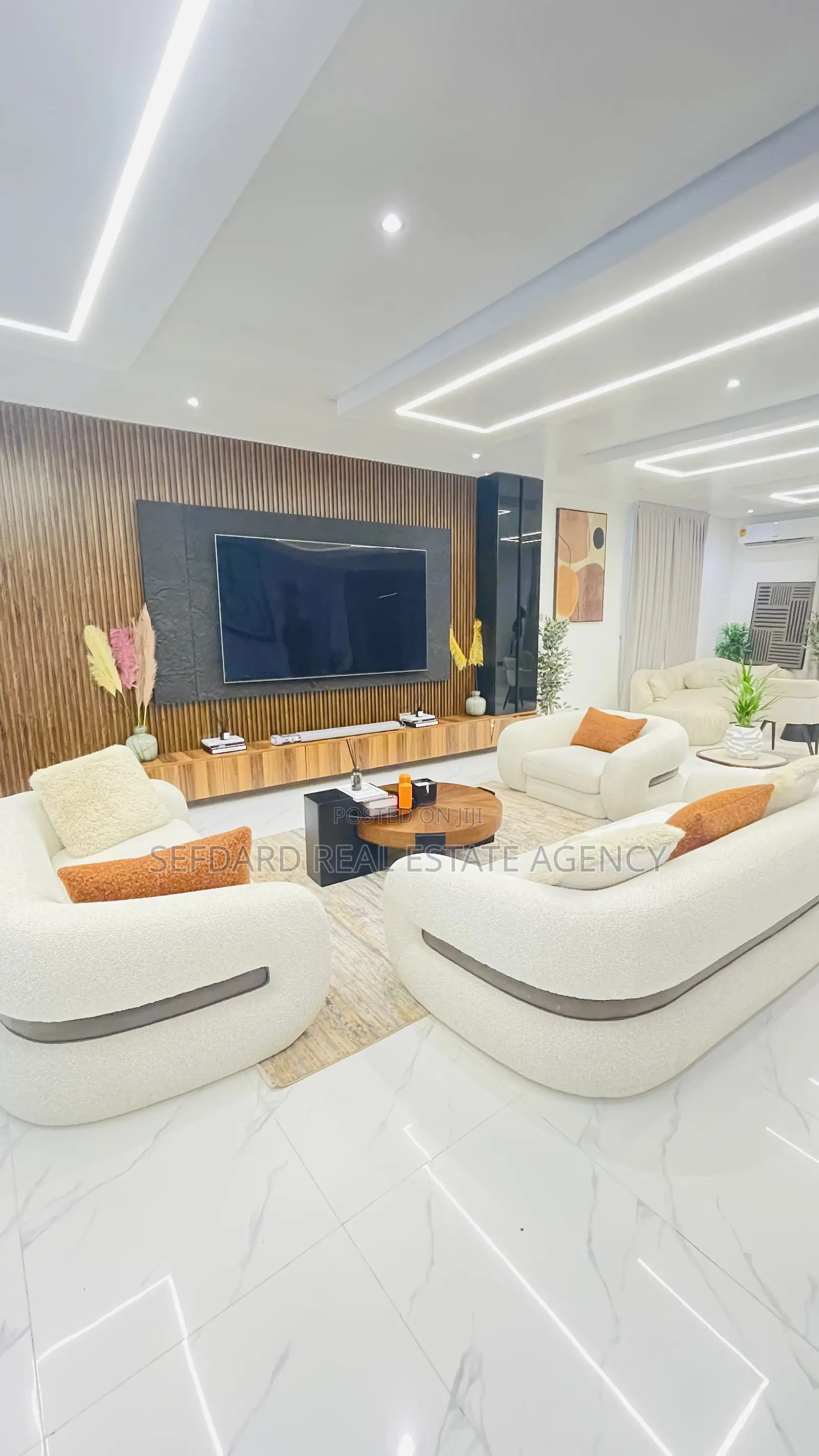 4bdrm Duplex in Tseaddo for sale