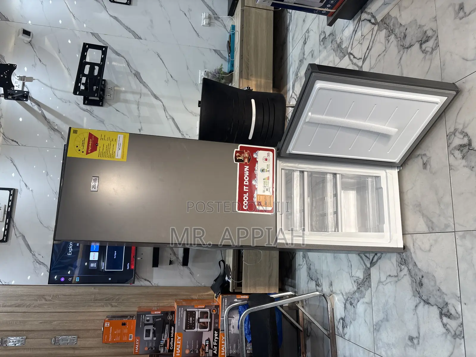 Extremely Durable Zara 240bf Double Door Refrigerator(161l)