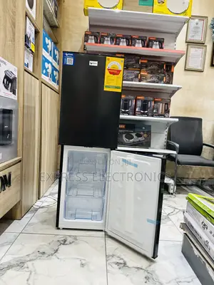 Amazing Deal on Pearl Pf-216b Double Door Black Pearl Fridge