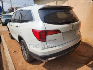 Honda Pilot Elite 4dr AWD (3.5L 6cyl 9A) 2017 White