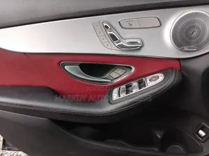 Mercedes-Benz C300 2020 Black